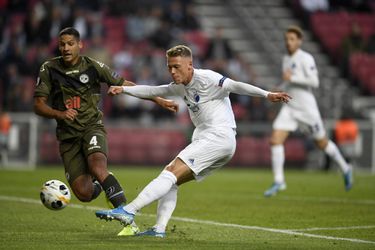 Oud-Ajacied Viktor Fischer tekent dik en lang contract bij Antwerp