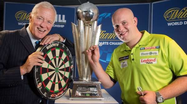 Michael van Gerwen begint verdedigen WK-titel tegen Joe Cullen (video)