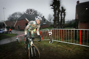 Veldrijders willen via sportrechter naar WK