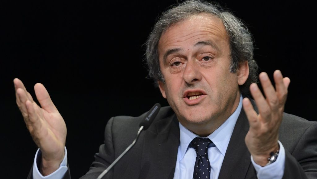 Platini belt met minister om onschuld te bevestigen