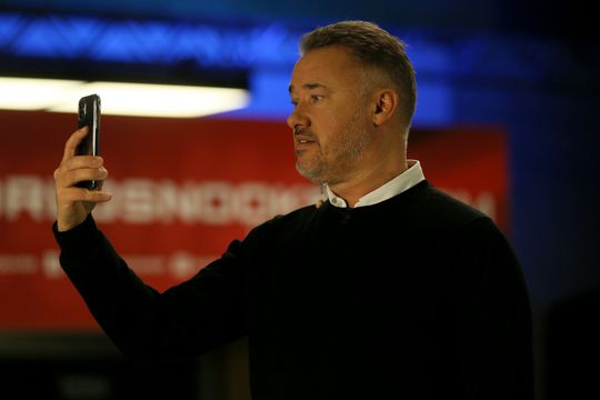 🤦‍♂️ | Streep door comeback snookerlegende Stephen Hendry na computerfout: 'Balen...'