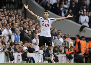 Tottenham zet 'dure' aankopen in de etalage