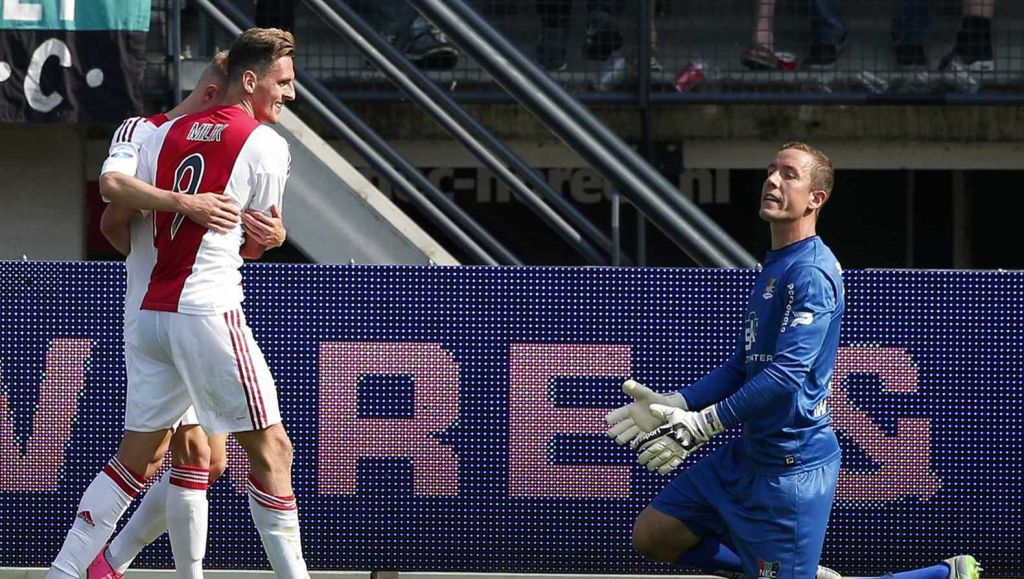 Doelman Halldórsson erkent fout tegen Ajax