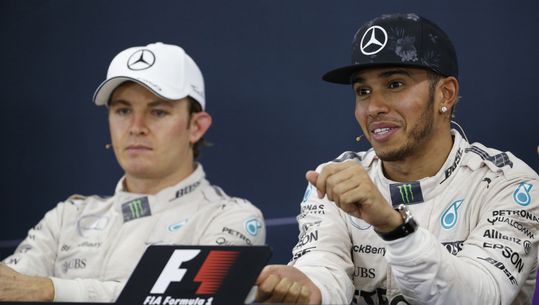 Rosberg verdedigt zich: 'Ik moest uitwijken om een botsing te voorkomen'