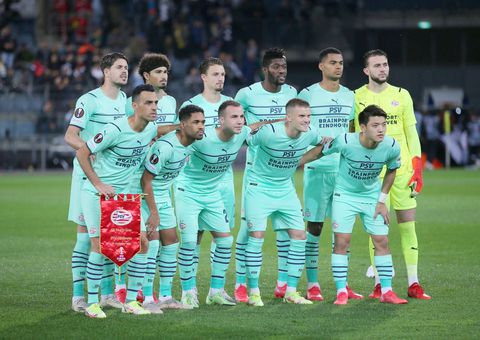 Een beroerte, of niet? PSV-trainer Roger Schmidt kiest voor zelfde 11 tegen Sparta