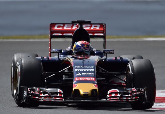 Verstappen zevende in tweede training