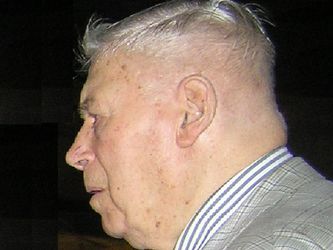 Oud-scheidsrechter Frans Pikaar (93) overleden