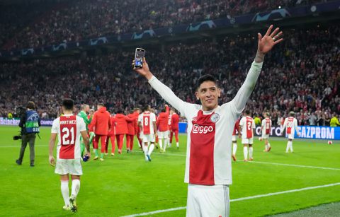 Ajax gaat contract Edson Álvarez verlengen: 'Ben heel gelukkig hier'