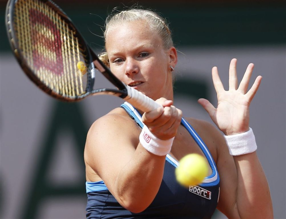 Bertens in drie sets door in Boekarest