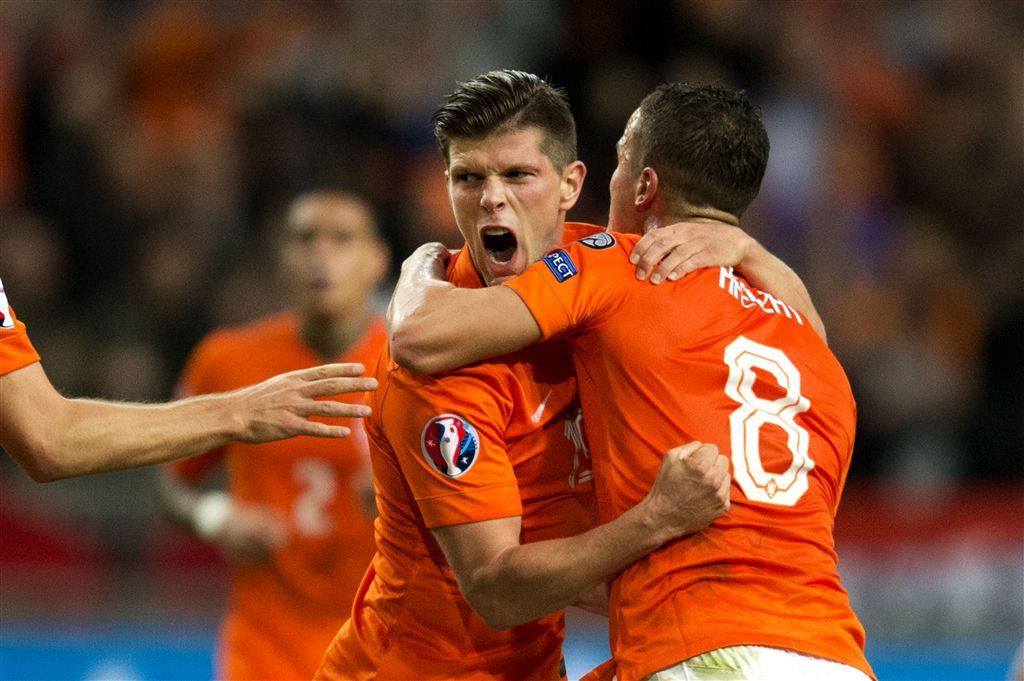 Huntelaar pas blij met basisplaats