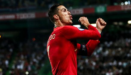 EK samenvatting: Tsjechië stunt tegen Engeland, Ronaldo tovert als vanouds (video's)