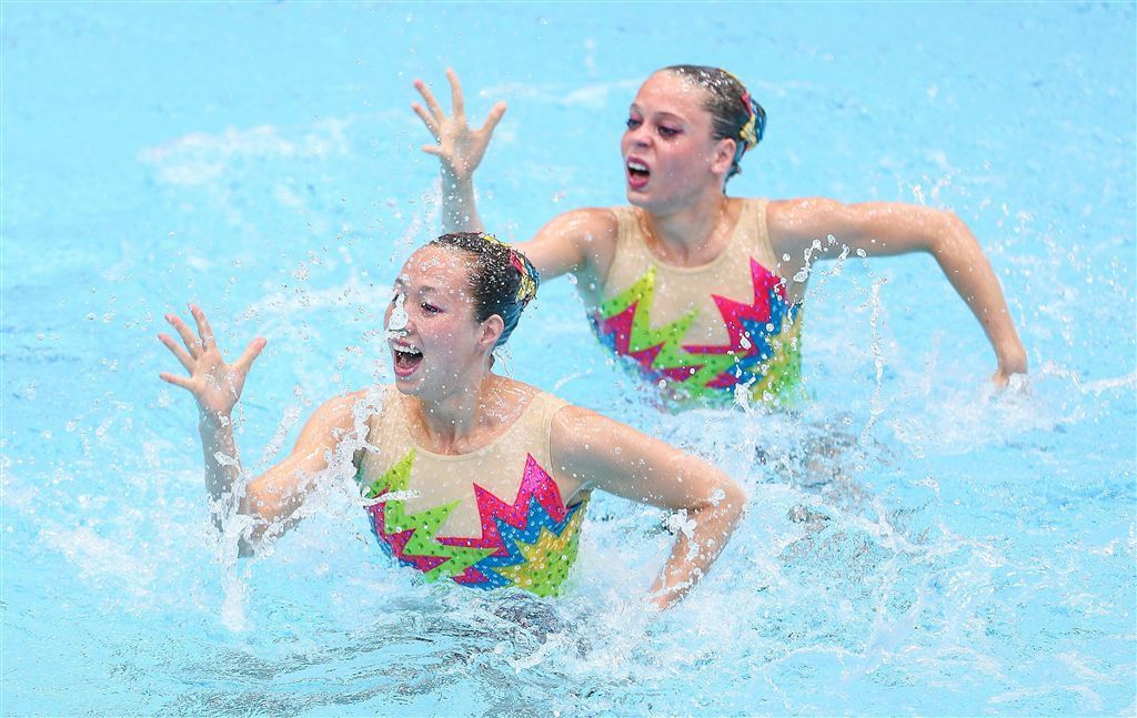 Duet als 8e naar EK-finale synchroonzwemmen