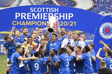 📸 | Fotoreeks: Rangers FC ongeslagen kampioen, groot feest op en rondom Ibrox