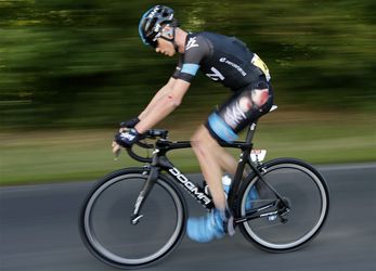 Froome kan Tour vervolgen