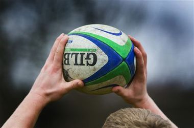 Leden voorkomen faillissement rugbybond