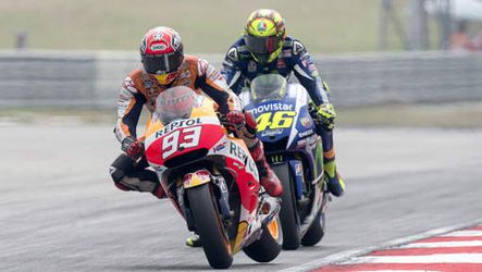 Rossi is 'vieze spelletjes' Márquez beu