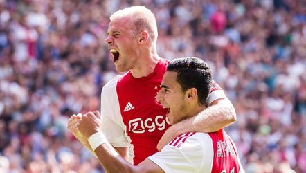 Ajax trapt ballen het stadion uit maar wint makkelijk van Excelsior