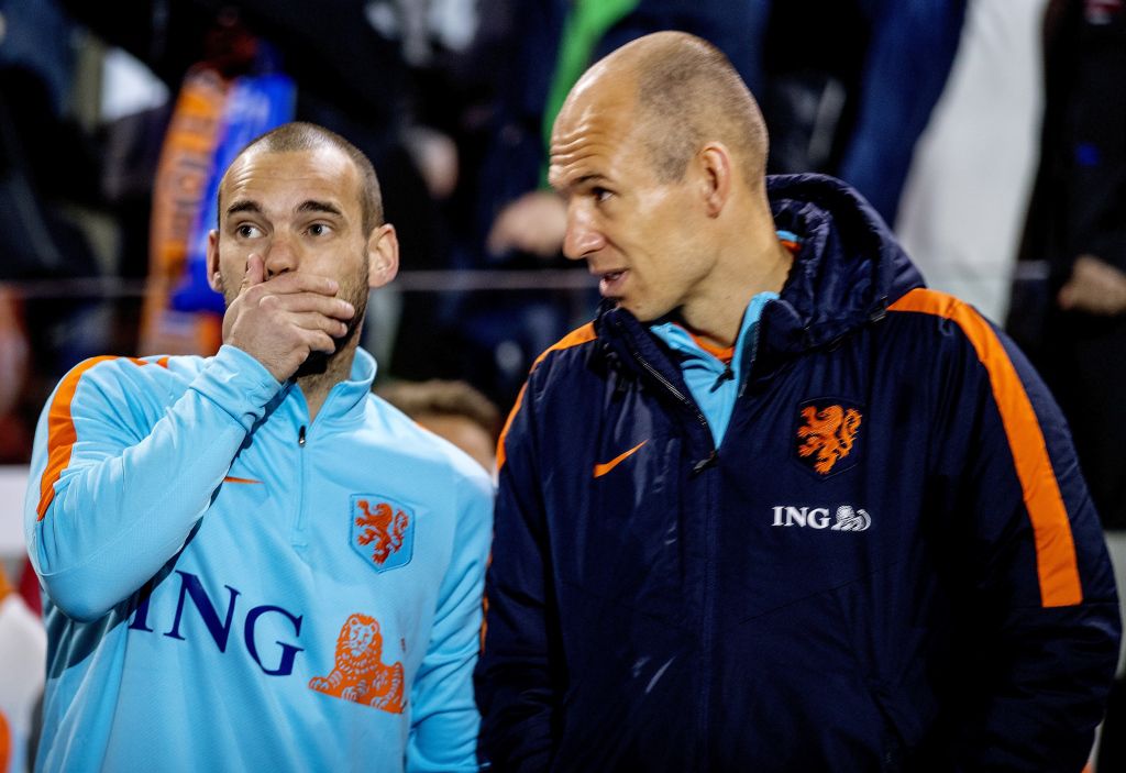 Robben en Sneijder willen rol bij zoektocht naar nieuwe bondscoach