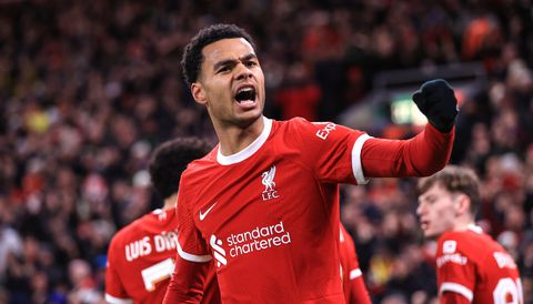 Cody Gakpo maakt belangrijke treffer voor Liverpool in halve finale Carabao Cup
