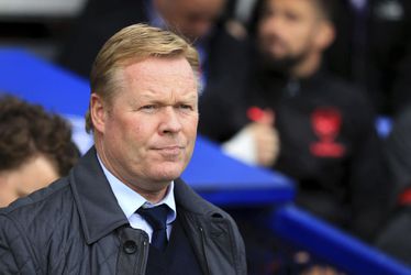 Koeman kleineert Nijhuis: 'Ga in je mand' (video)