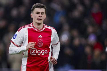 Ajax verlengt contract met Adidas tot 2031: 'Staan áltijd achter ons'