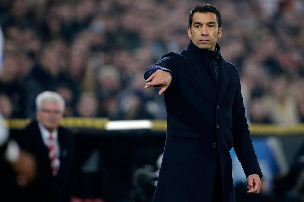 Van Bronckhorst baalt van mislopen finale: ‘Had zo graag nog wat gewonnen’