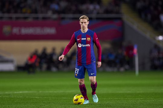 Frenkie de Jong raakt in vorm voor EK: middenvelder uitgeroepen tot MVP bij Barcelona