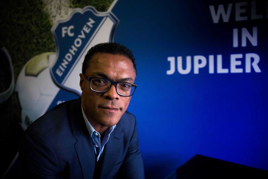 Trainerswissel bij Eindhoven: Ernie Brandts hoofdcoach na exit David Nascimento