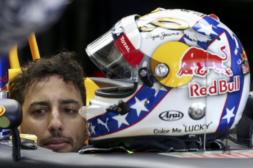 Ricciardo: 'Red Bull misschien wel sneller dan Mercedes'