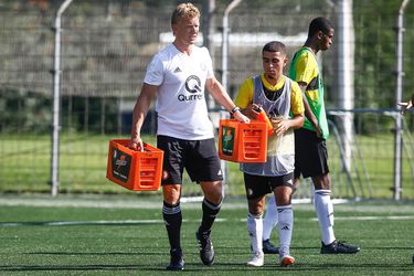 Kuyt verslaat Real met Feyenoord-talenten en pakt 1e prijs