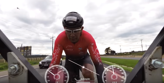 Video: Braziliaan breekt wereldrecord met 202 kilometer per uur op de fiets