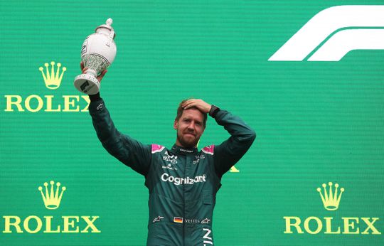 Aston Martin gaat de diskwalificatie van Sebastian Vettel aanvechten