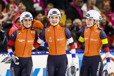 Joy Beune en Irene Schouten grapten na goud op ploegenachtervolging: 'Irene wilde mijn oppas zijn'