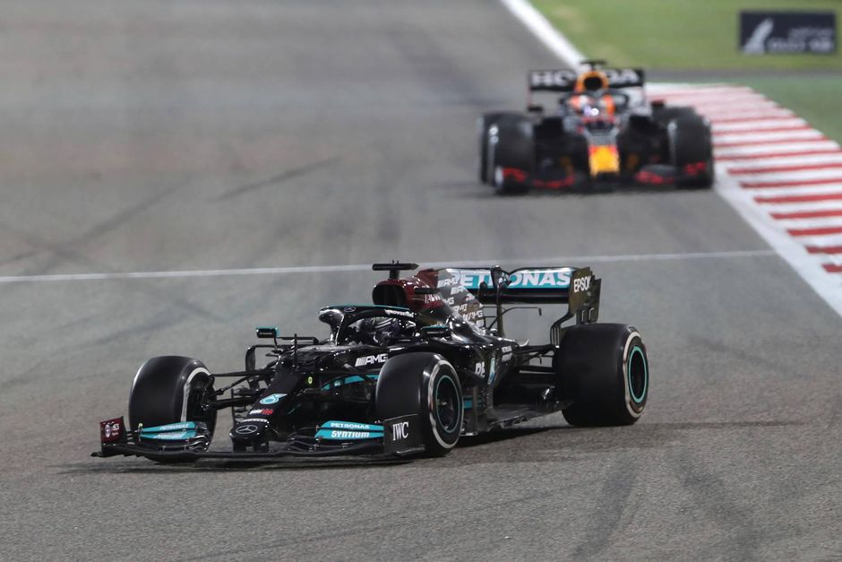 'Slippende banden kostte Verstappen de zege in Bahrein'