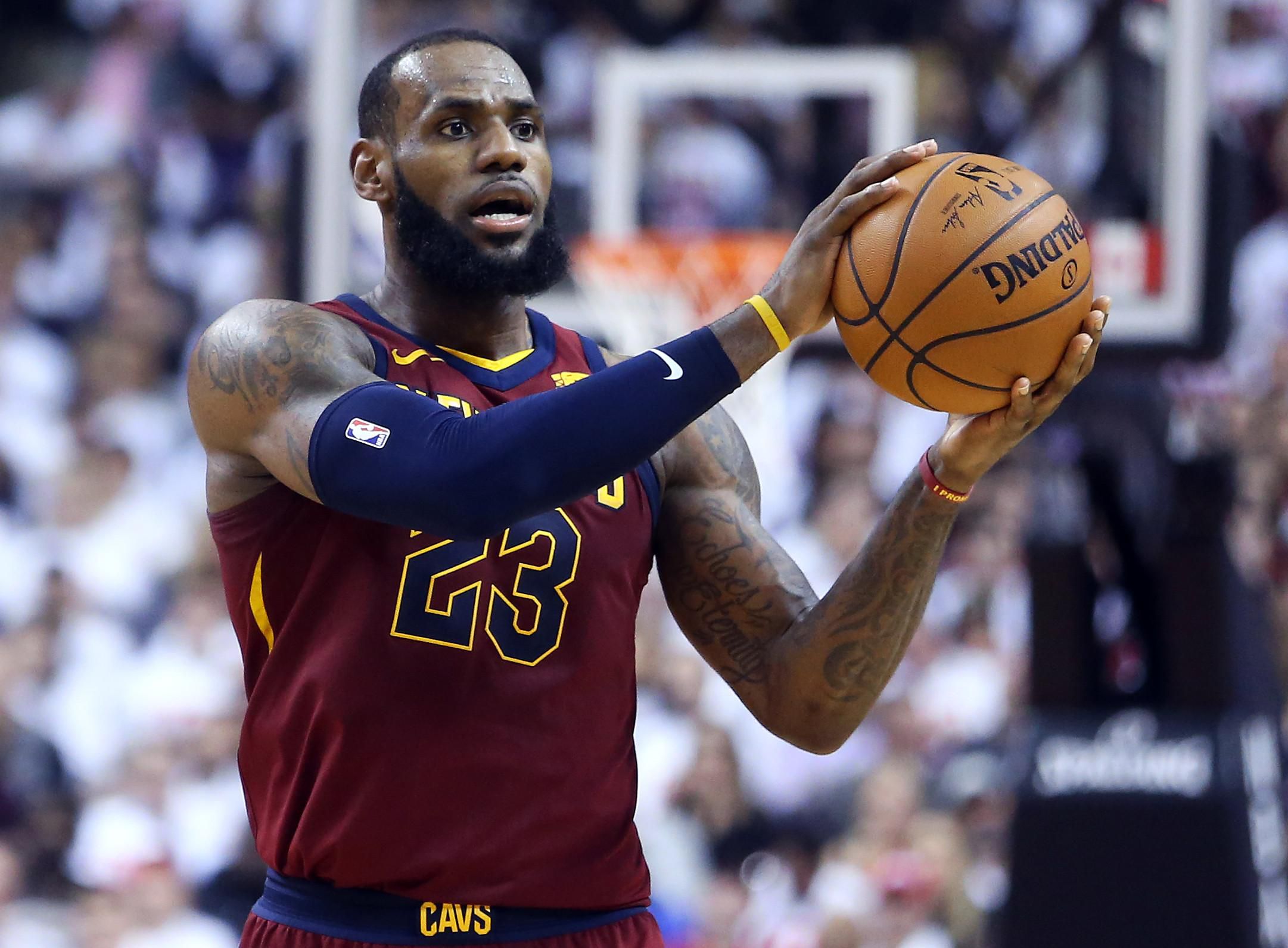 Liverpool-aandelen LeBron James zijn nu veel meer waard | Sportnieuws.nl