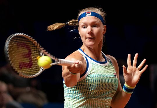 Bertens boekt zwaarbevochten zege op Bencic in Stuttgart