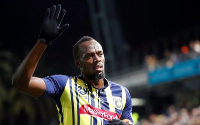 Bolt door Jamaicaanse bond in de gaten gehouden voor mogelijk debuut