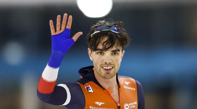 EK-hattrick voor Patrick Roest op 5 kilometer na weergaloze strijd met Davide Ghiotto