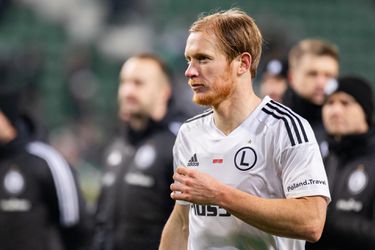 Legia-speler die werd opgepakt vanwege mishandeling beschuldigt AZ-beveiliger van liegen