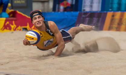 Er werd zaterdagnacht 'gewoon' beachvolleybal gespeeld in Maleisië