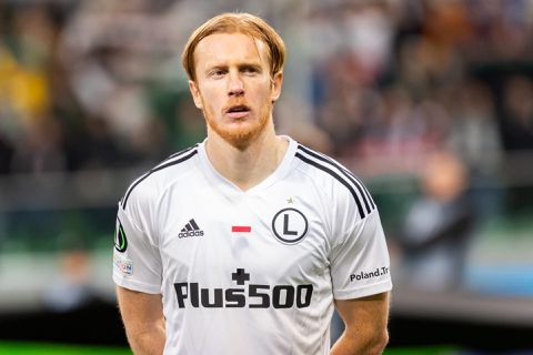 'Legia-speler wil aanwezig zijn tijdens rechtszaak tegen hem na mishandelen AZ-beveiliger'