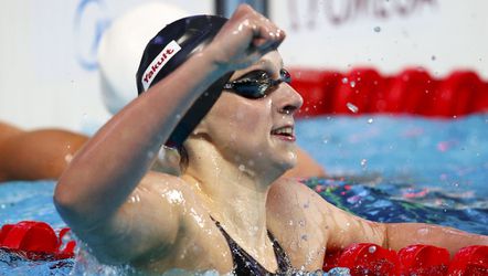 Wonderkind Ledecky zonder pijn naar derde wereldtitel