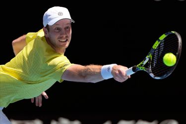 Australian Open is voorbij voor Botic van de Zandschulp: Italiaan Jannik Sinner veel te sterk