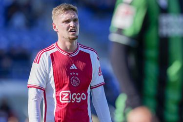 Ajax wint met A-team wel van Hannover, maar vraag niet hoe