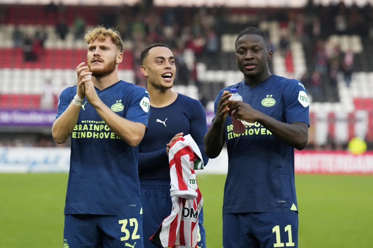 'PSV wil succesvolle selectie bij elkaar houden, maar aanvaller wil deze winter vertrekken'