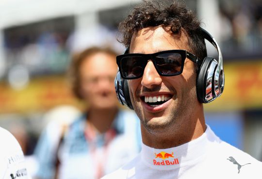 'McLaren biedt dikke moneys voor Ricciardo'