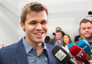 Partijen Carlsen live op Noorse televisie