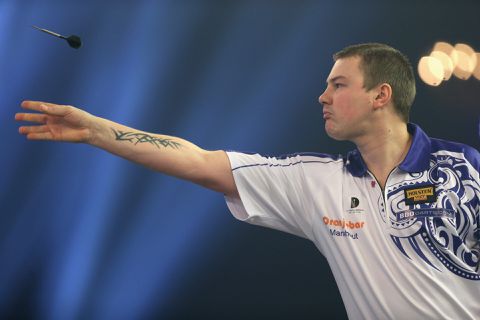 Lakeside-winnaar Andy Baetens pakt PDC-tourcard na dagzege Q-School