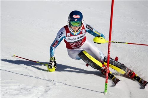Shiffrin zegeviert op slalom in Zweden