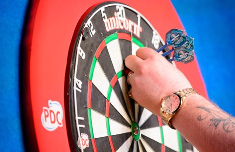 🎥​ | Checkout van het jaar?! ZO gooit Jarred Cole tegen Nederlander 160 uit